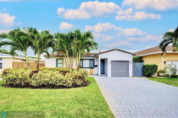 28 26th St, Wilton Manors, FL 33305