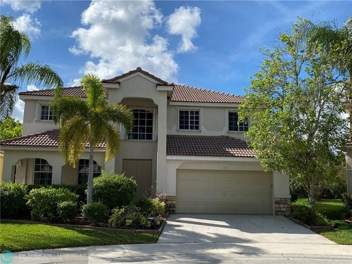 1647 Sandpiper Cir, Weston, FL 33327