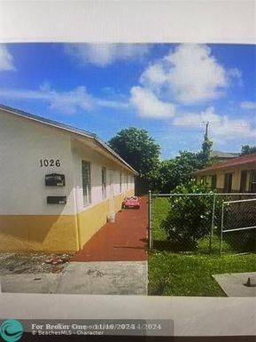 1026 8th Ave, Fort Lauderdale, FL 33311