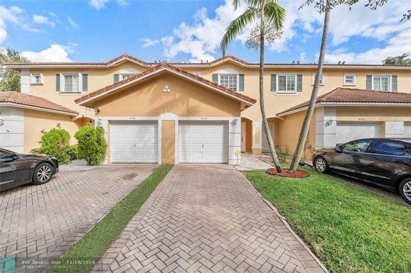 5734 Tuscany Ter, Tamarac, FL 33321