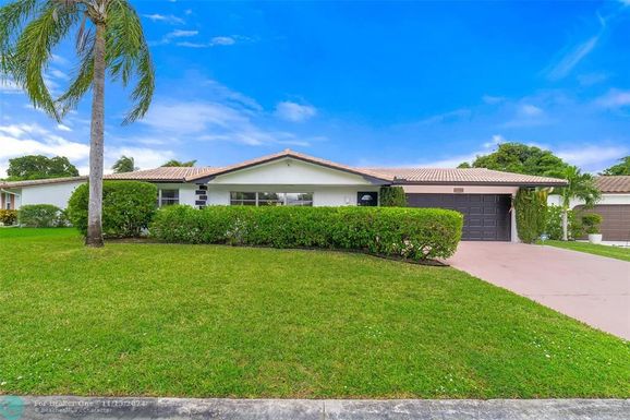 11055 37th St, Coral Springs, FL 33065