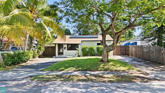 1424 1st Ave, Fort Lauderdale, FL 33304