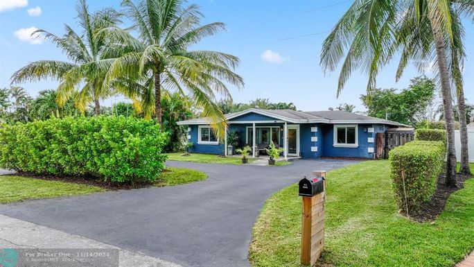 445 5th Ave, Boca Raton, FL 33432