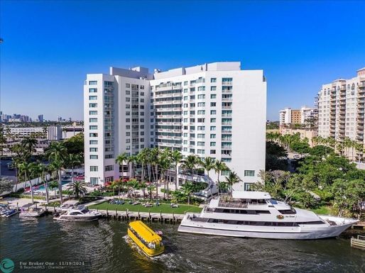 2670 Sunrise Blvd, Fort Lauderdale, FL 33304