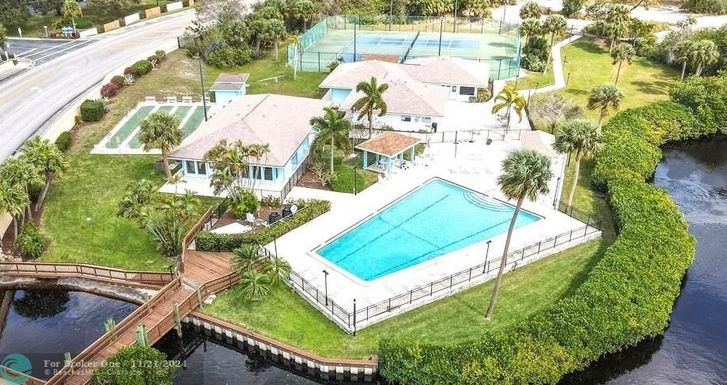 1500 13th Ter, Jensen Beach, FL 34957