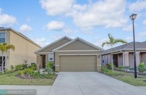 12266 Rimini Way, Port St Lucie, FL 34987