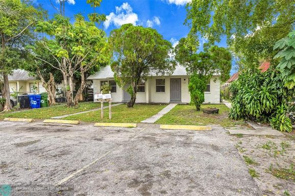 1320 8th Ave, Fort Lauderdale, FL 33311