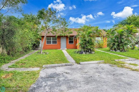 1220 6th Ave, Fort Lauderdale, FL 33311