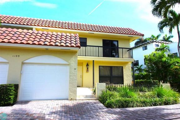 1109 Bel Air Dr, Highland Beach, FL 33487