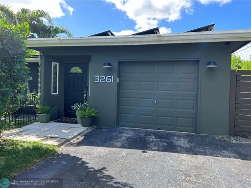 3261 18th Ave, Fort Lauderdale, FL 33309