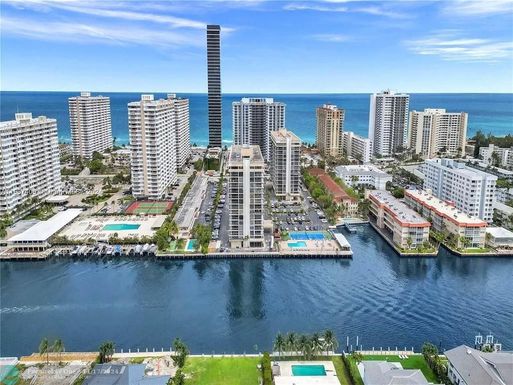 2017 Ocean Dr, Hallandale Beach, FL 33009