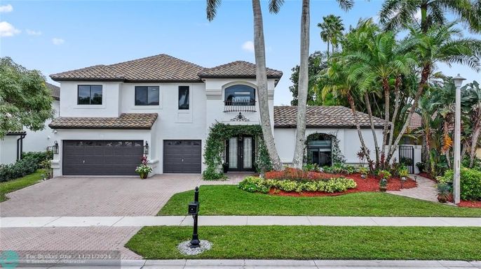 10594 Key Dr, Boca Raton, FL 33498