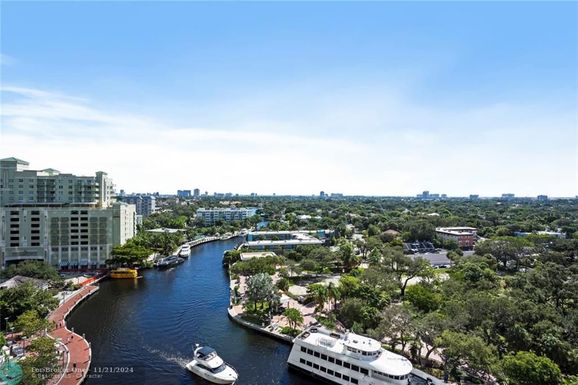 411 New River Dr, Fort Lauderdale, FL 33301