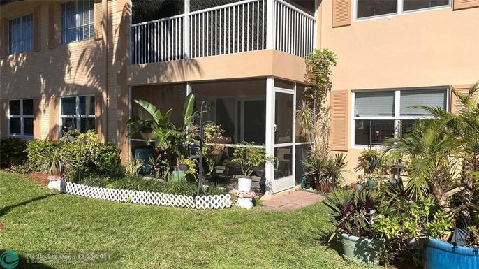 770 2nd Ave, Deerfield Beach, FL 33441