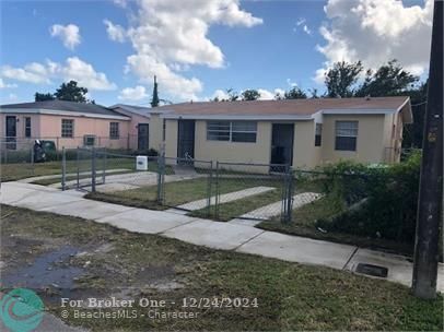 1820 73rd St, Miami, FL 33147