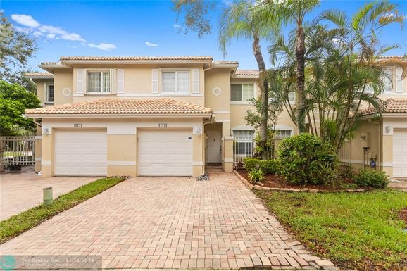 17123 23rd St, Pembroke Pines, FL 33028