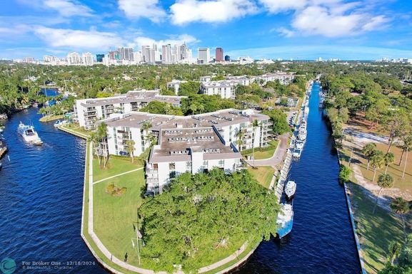 1350 RIVER REACH DR, Fort Lauderdale, FL 33315