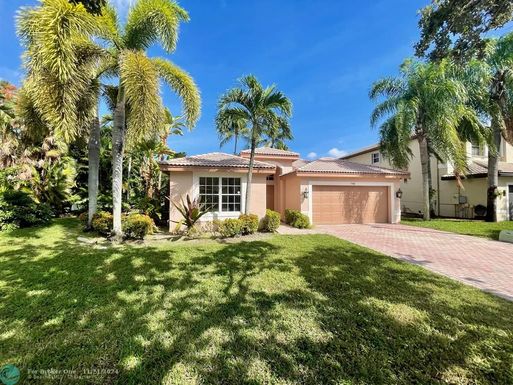 17481 35th St, Miramar, FL 33029