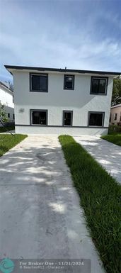 1847 70th St, Miami, FL 33147