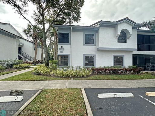 5450 Verona Dr, Boynton Beach, FL 33437