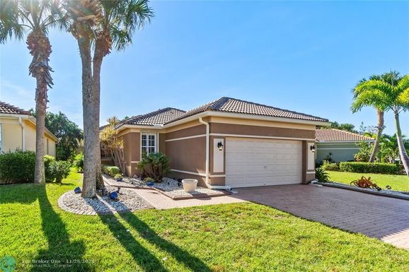 803 Rutherford Court, Port St Lucie, FL 34983