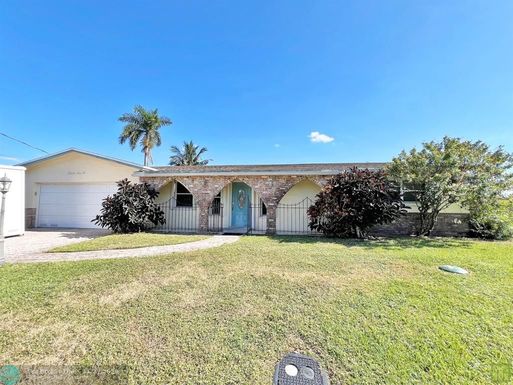 360 43rd Ave, Coconut Creek, FL 33066