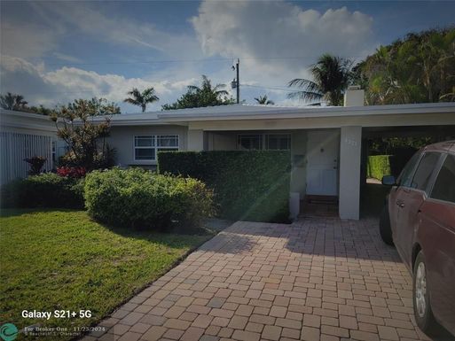 4321 Bougainvilla Dr, Lauderdale By The Sea, FL 33308