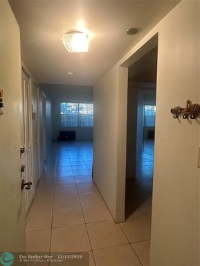 1100 Saint Charles Pl, Pembroke Pines, FL 33026