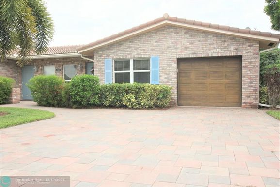 4261 110TH AVE, Coral Springs, FL 33065