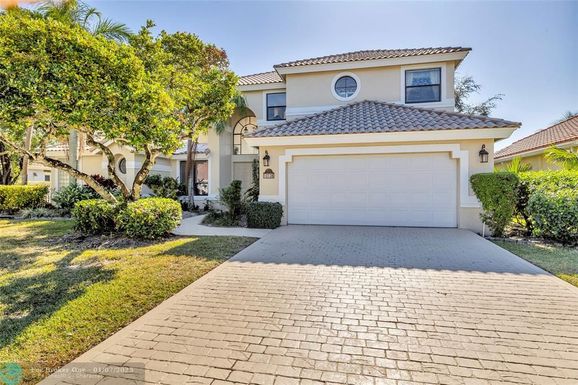 10138 Lexington Estates Blvd, Boca Raton, FL 33428