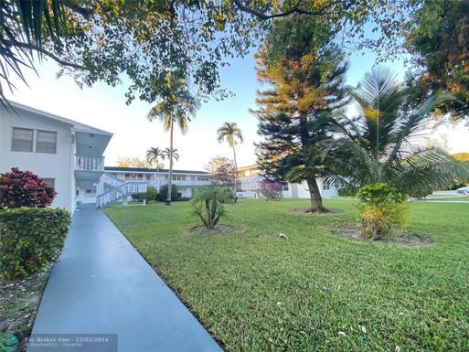 520 Durham R, Deerfield Beach, FL 33442