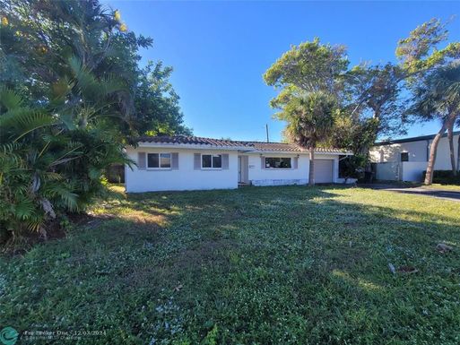 2230 38th St, Lighthouse Point, FL 33064