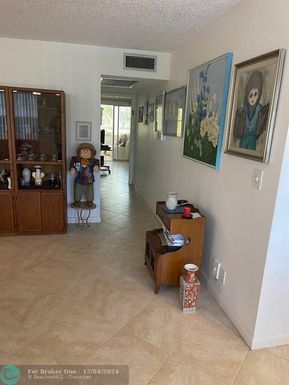 2002 LYNDHURST H, Deerfield Beach, FL 33442