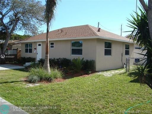 2508 Mckinley St, Hollywood, FL 33020