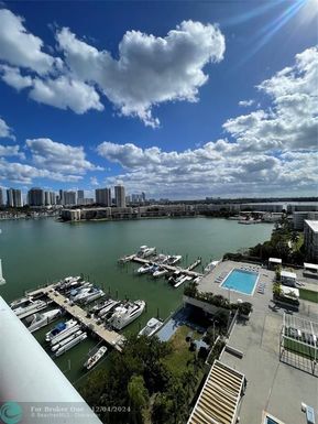 18071 Biscayne Blvd, North Miami Beach, FL 33160