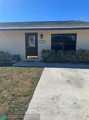 5105 Cornell Walk, Lake Worth, FL 33463