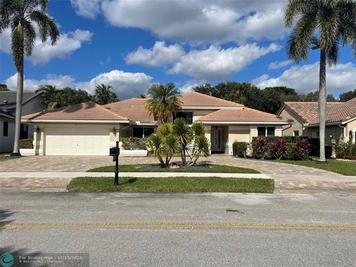 9861 Abiaca Cir, Davie, FL 33328