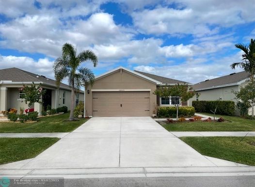 10975 Pacini Way, Port St Lucie, FL 34987