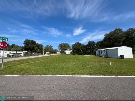 587 NW AVENUE D, Moore Haven, FL 33471