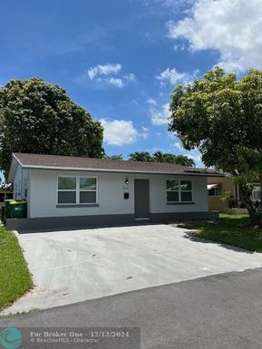 4806 48th Ave, Tamarac, FL 33319