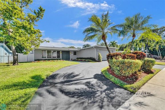 2021 55th Ave, Hollywood, FL 33021