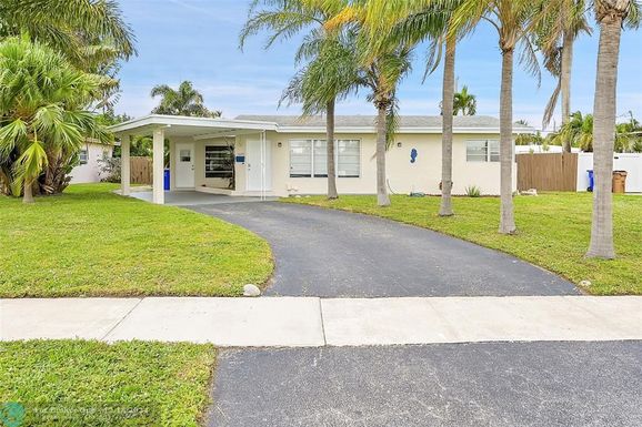 1029 14th St, Deerfield Beach, FL 33441