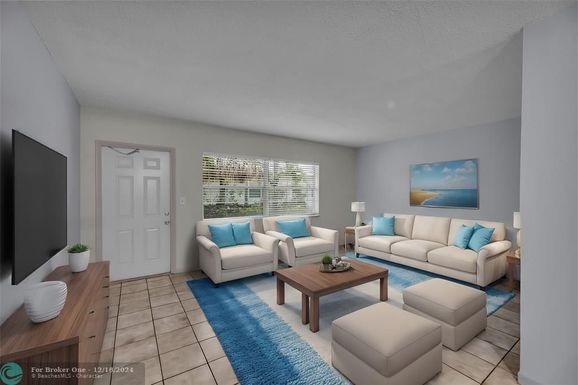 2201 36th St, Lighthouse Point, FL 33064