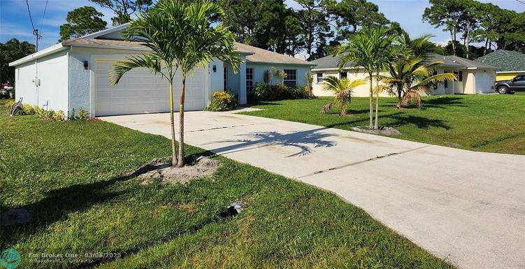 2815 Cabana Ln, Port St Lucie, FL 34952