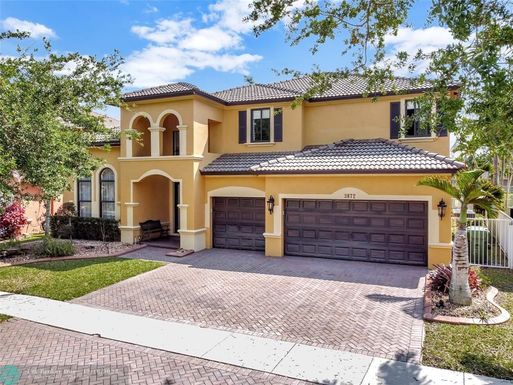 3872 Hibiscus St, Weston, FL 33332