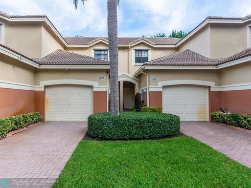 3805 Tree Top Dr, Weston, FL 33332