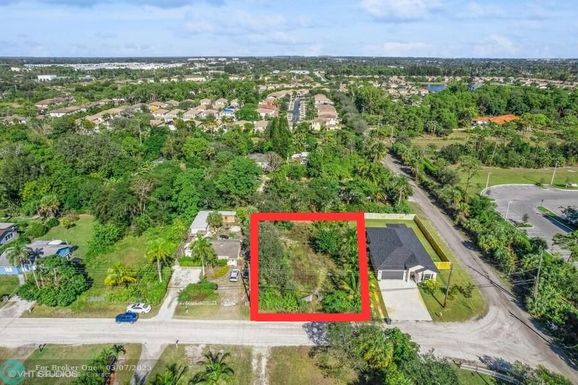 6275 Bishoff Rd, West Palm Beach, FL 33413