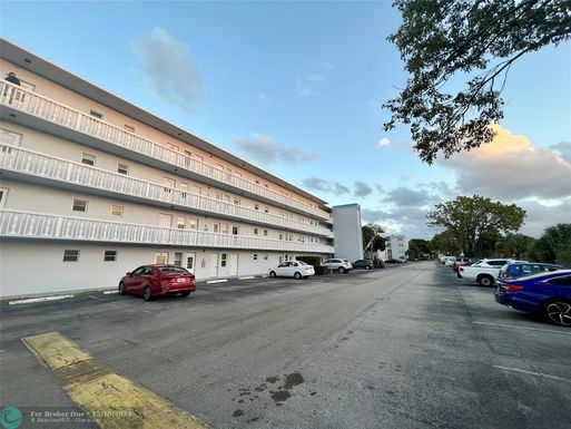 600 2nd St, Dania Beach, FL 33004