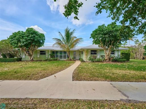 701 Lakeside Dr, North Palm Beach, FL 33408