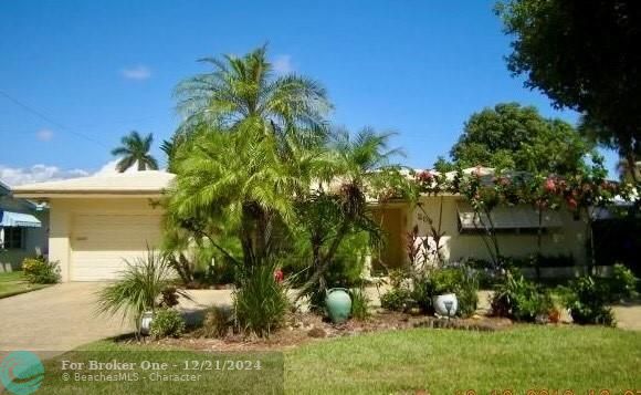 259 Corsair Ave, Lauderdale By The Sea, FL 33308